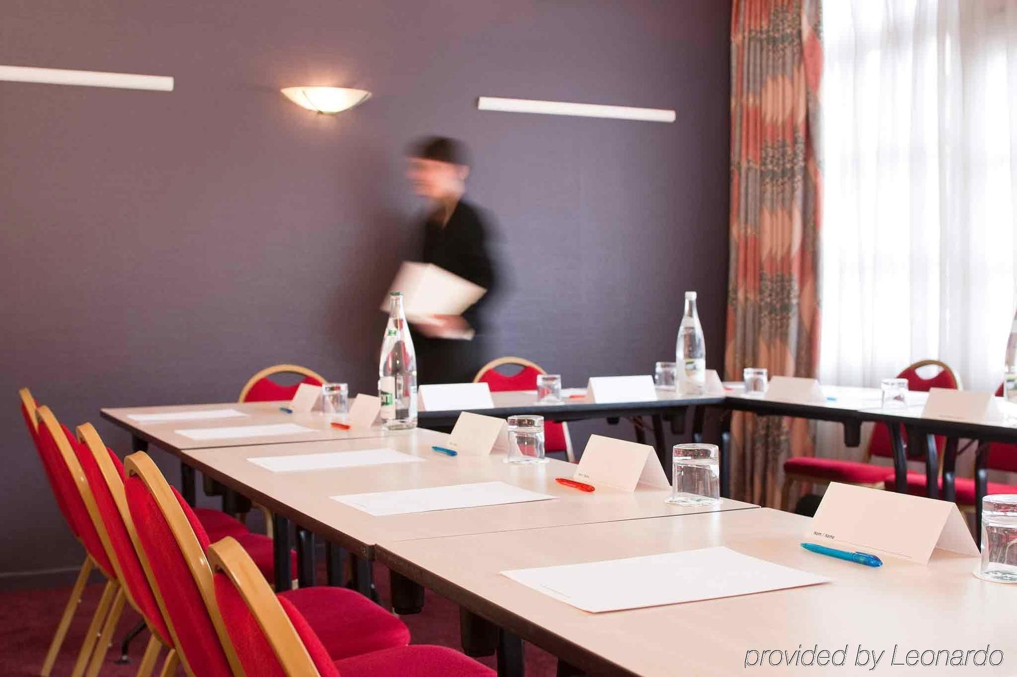 Ibis Styles Amiens Cathedrale Hotel Exterior foto