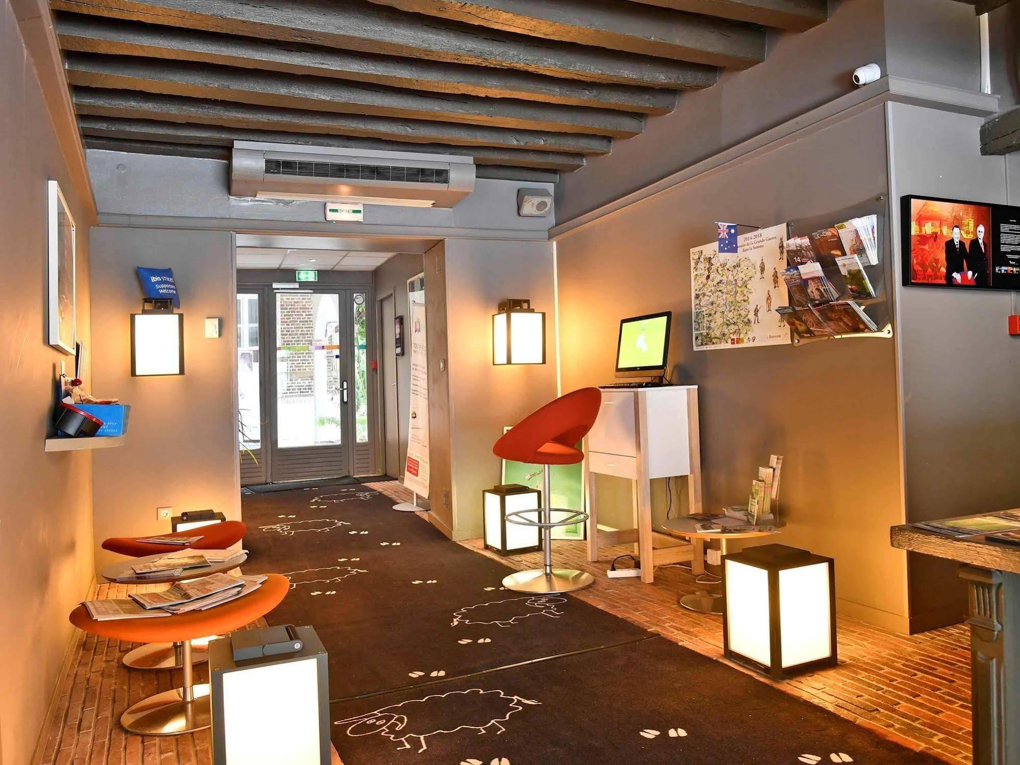 Ibis Styles Amiens Cathedrale Hotel Exterior foto